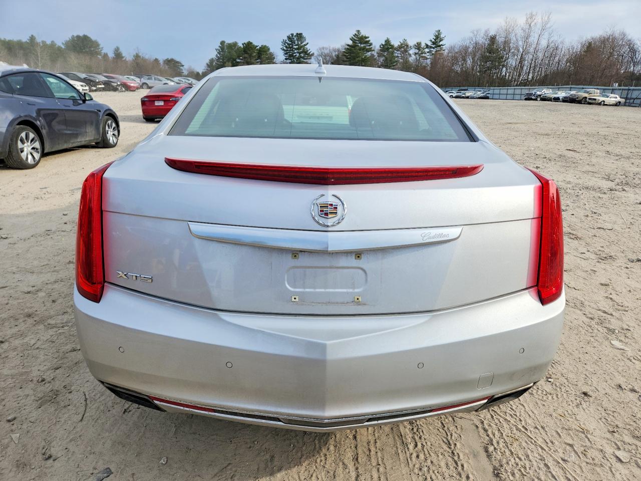 Cadillac XTS Luxury Collection