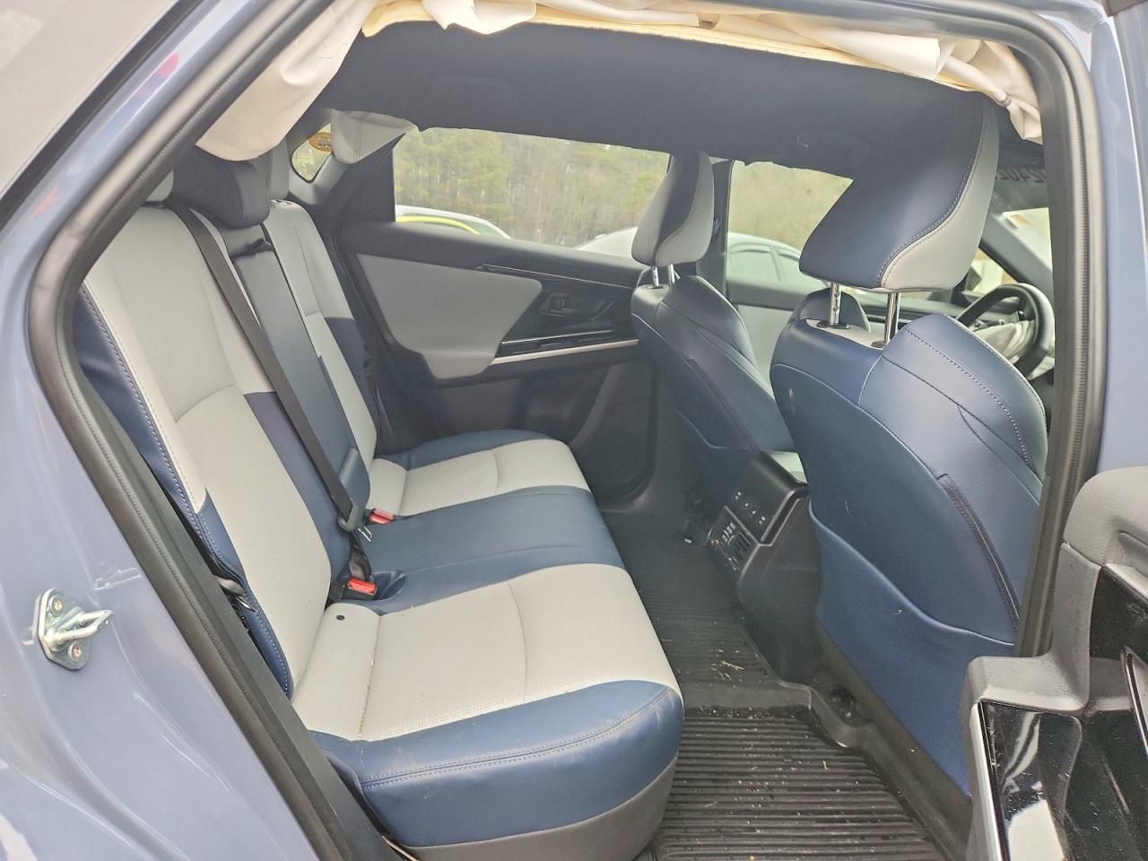 Subaru Solterra Premium