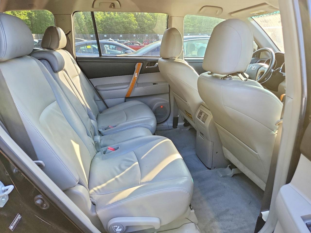 Toyota Highlander Hybrid Limited
