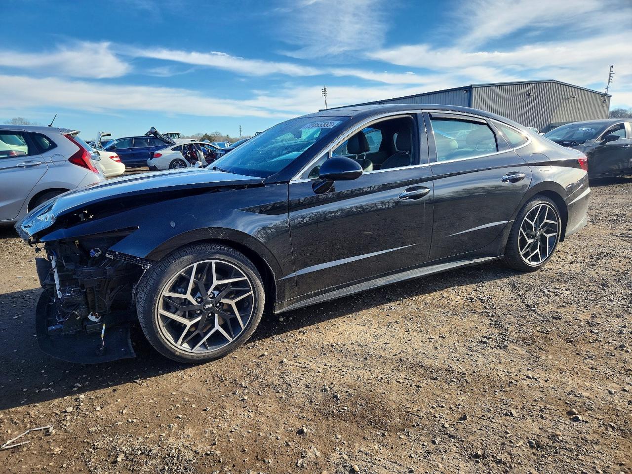 Salvage Hyundai SONATA Image