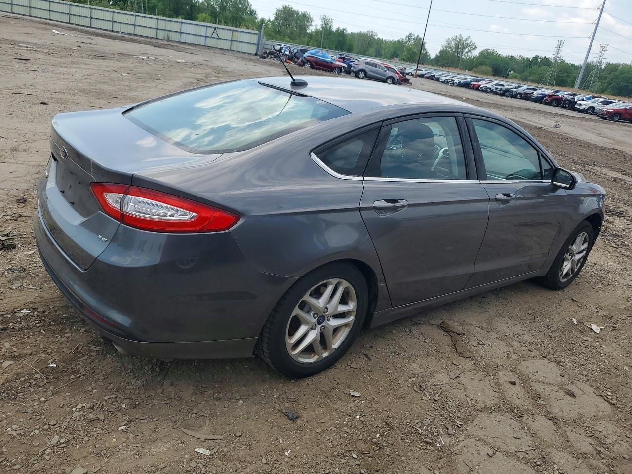 Ford Fusion Se