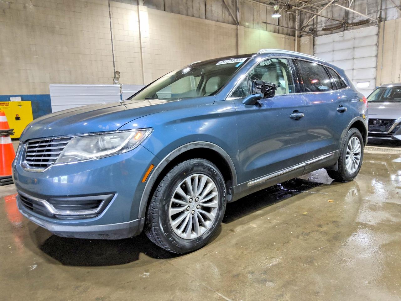 Salvage Lincoln MKX Image