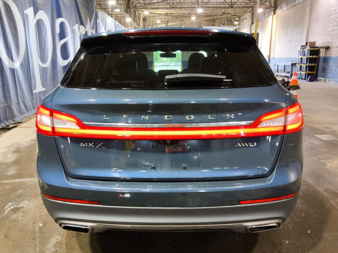 Lincoln MKX Select
