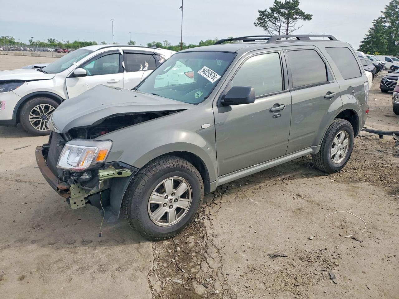 Salvage Mercury Mariner Image