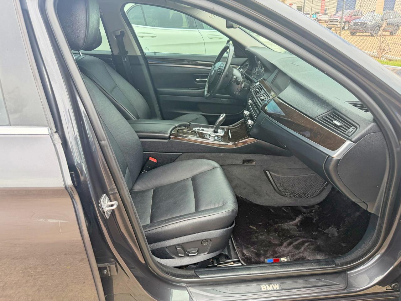 BMW 5 Series Xi