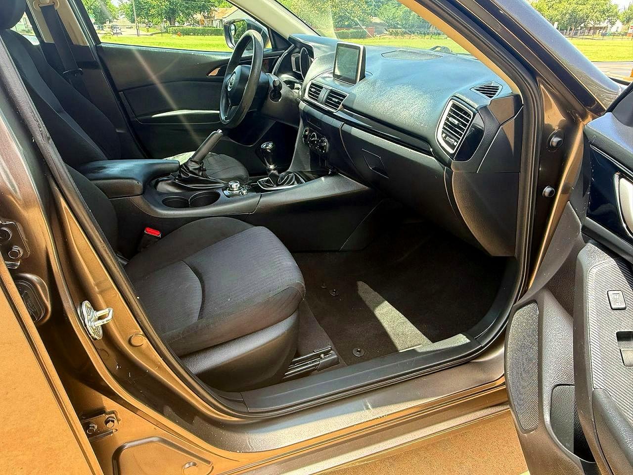 Mazda 3 Sport