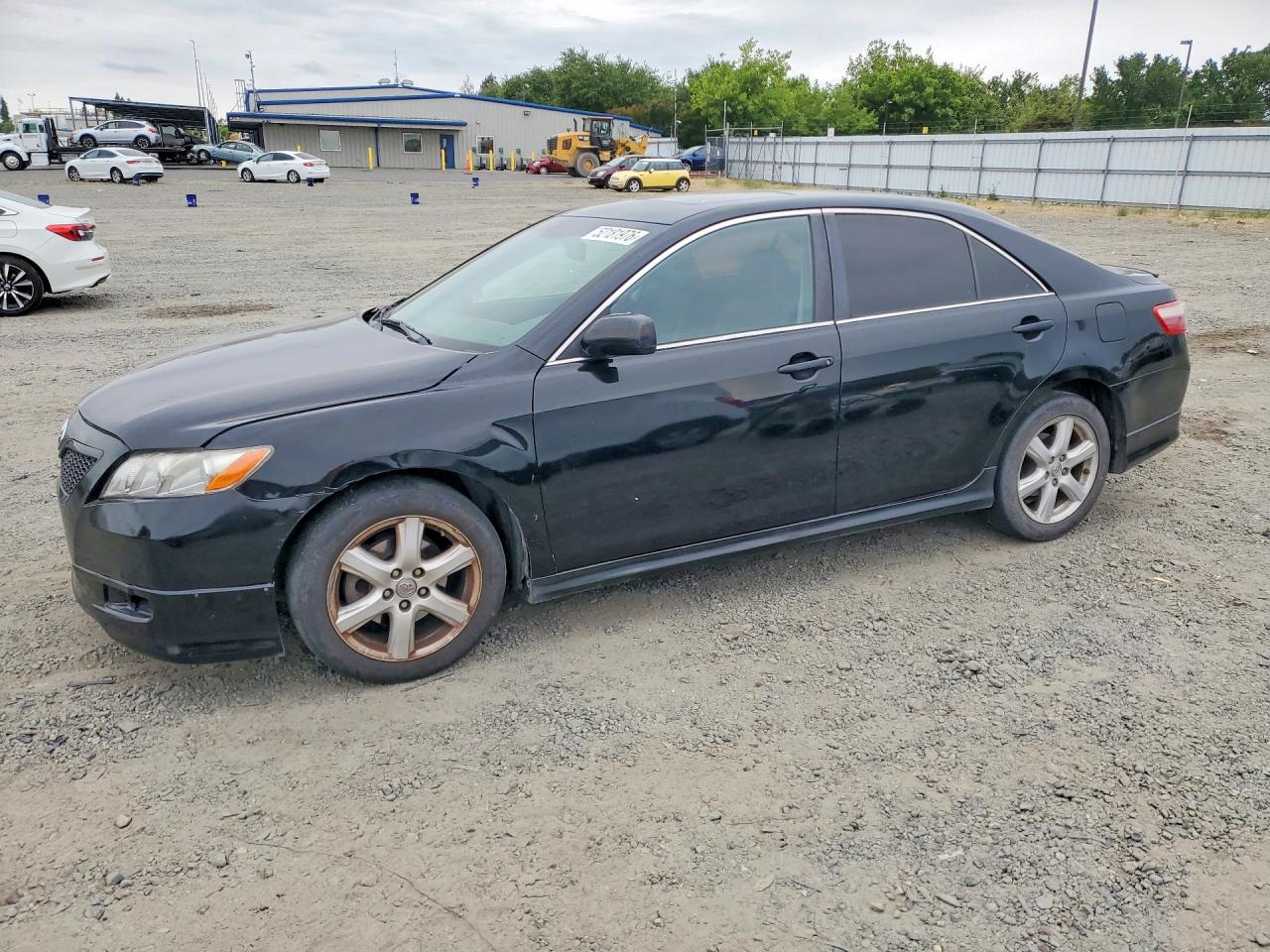 Salvage Toyota Camry Image