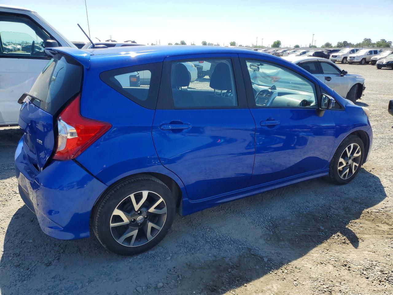 Nissan Versa Sr