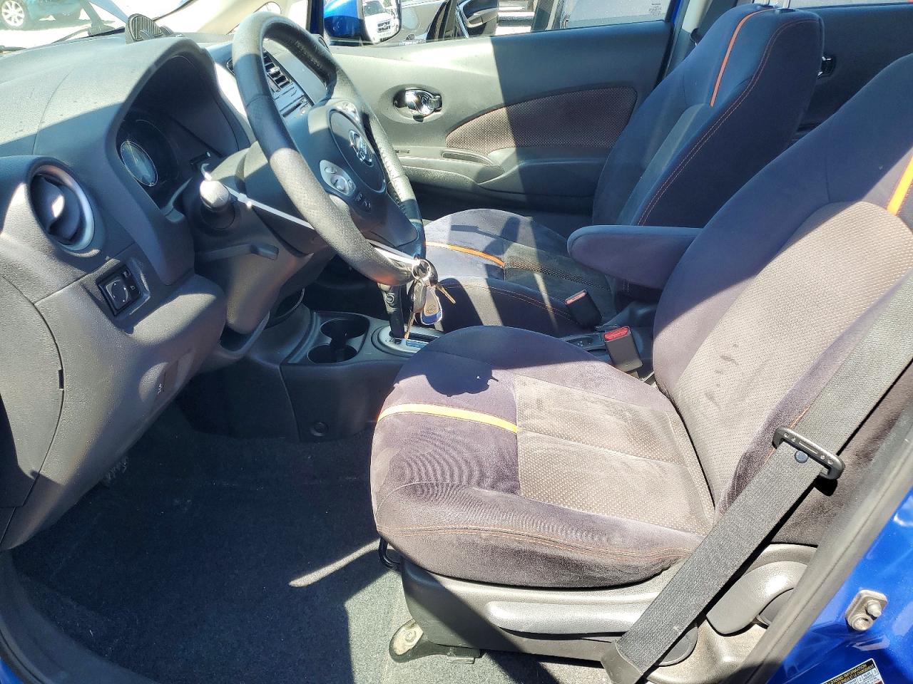 Nissan Versa Sr
