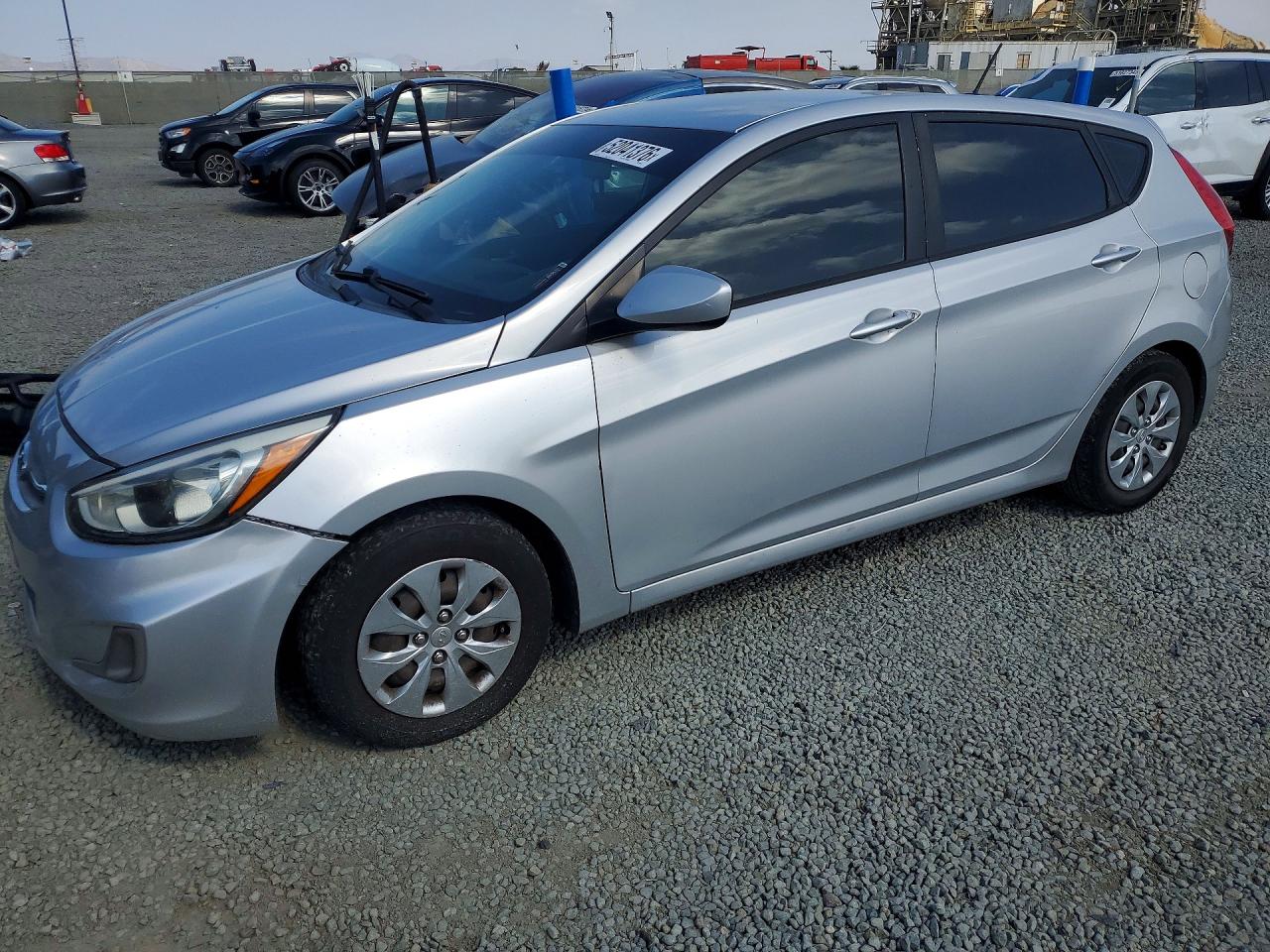 Salvage Hyundai ACCENT Image