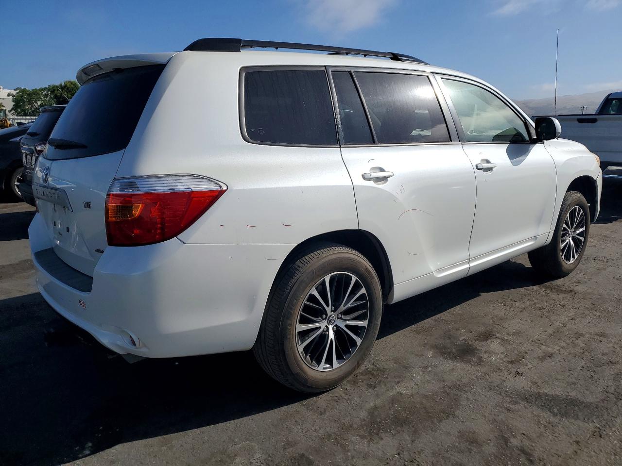 Toyota Highlander Base