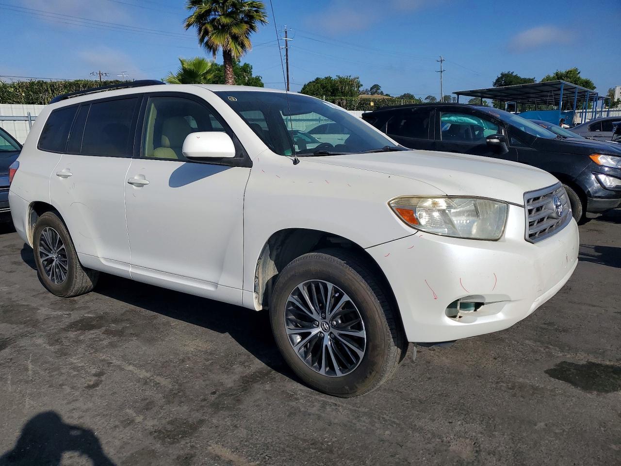 Toyota Highlander Base