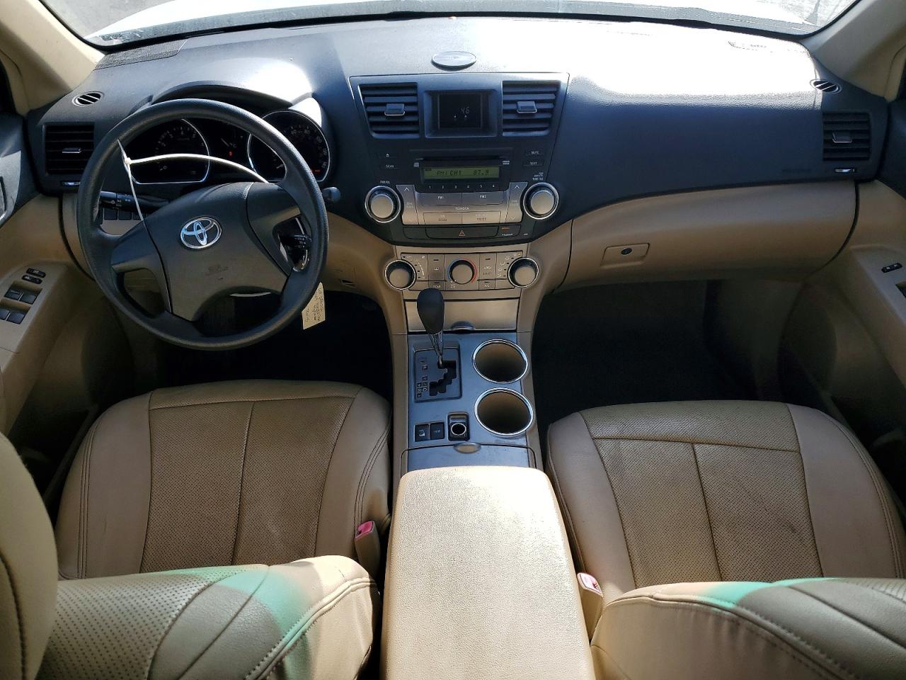 Toyota Highlander Base