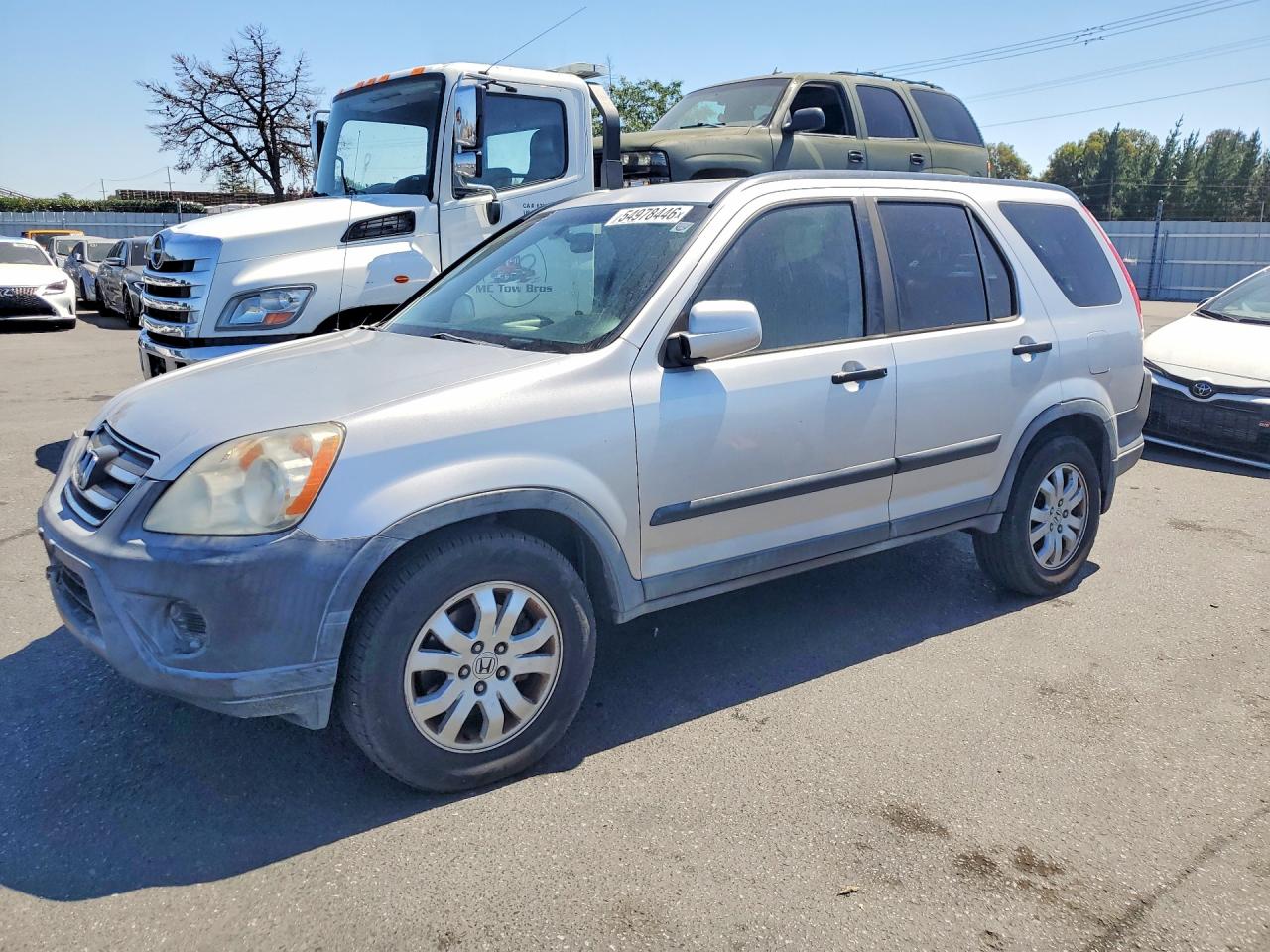 Salvage Honda Crv Image