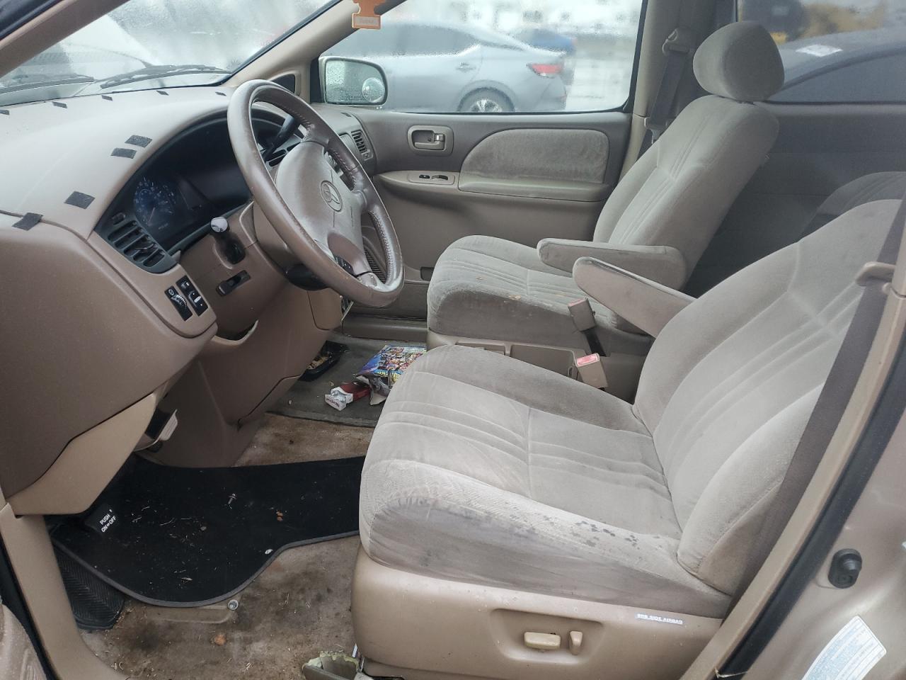 Toyota Sienna Le