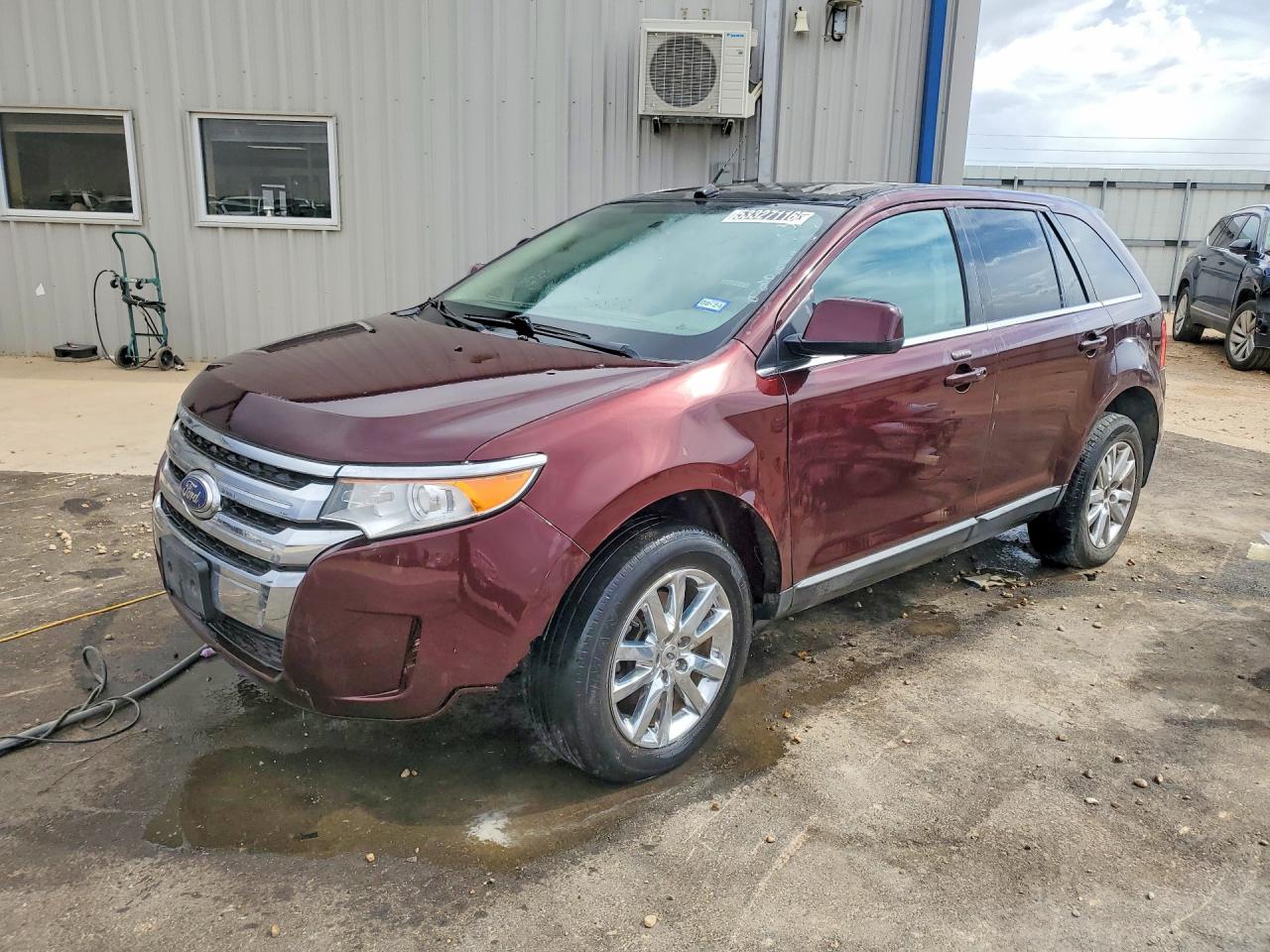 Salvage Ford Edge Image