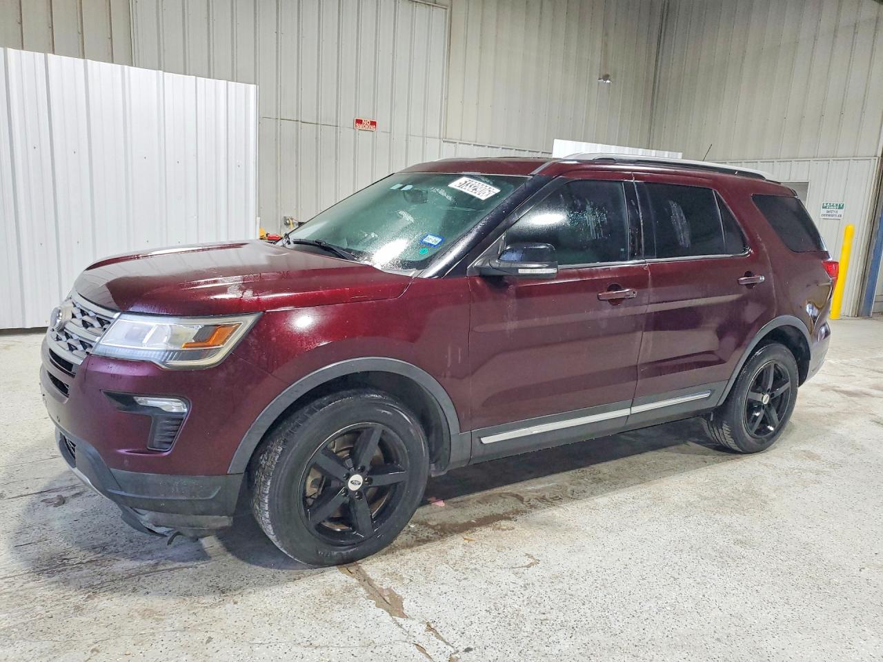 Salvage Ford Explorer Image