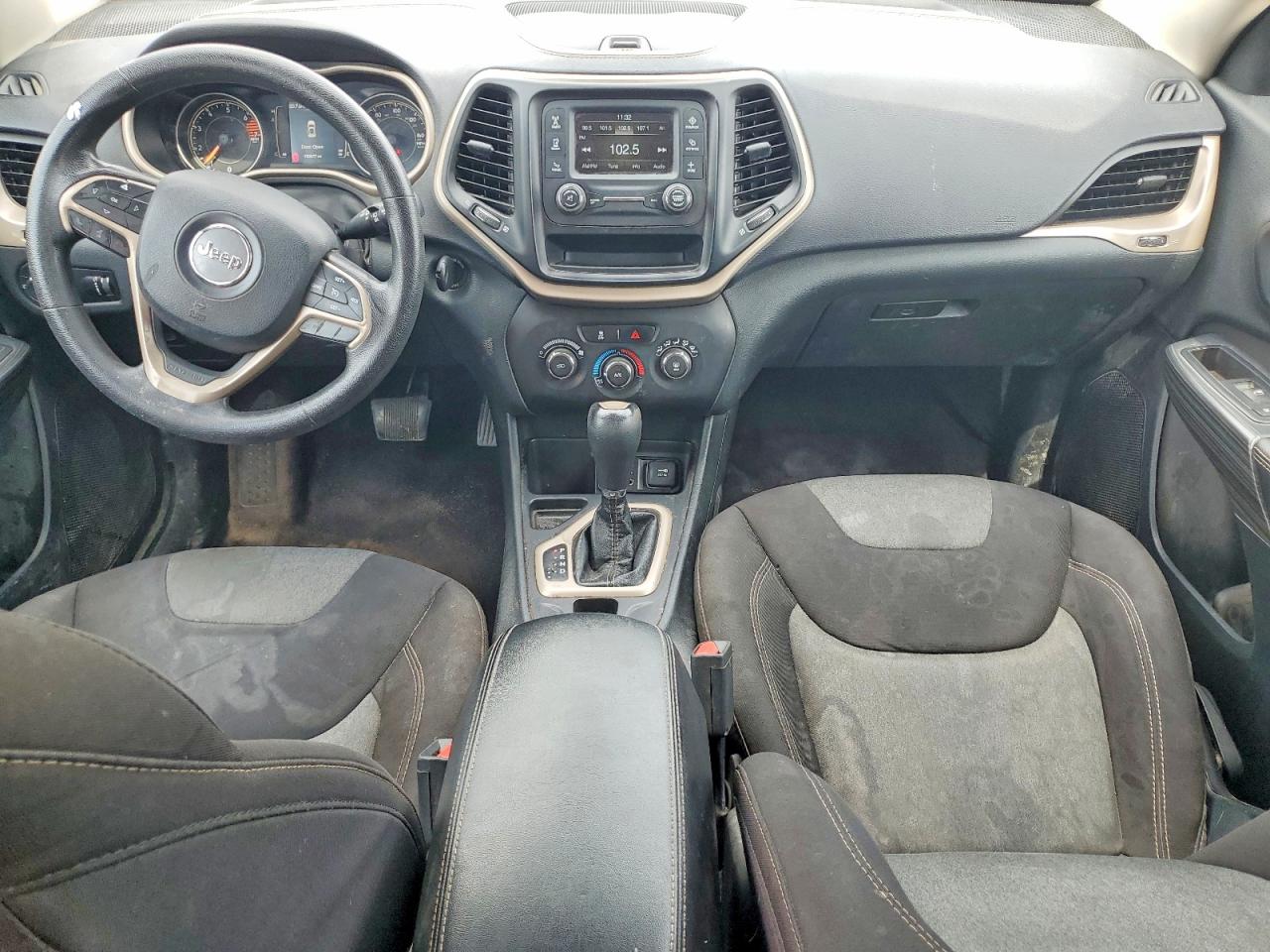 Jeep Grand Cherokee Sport