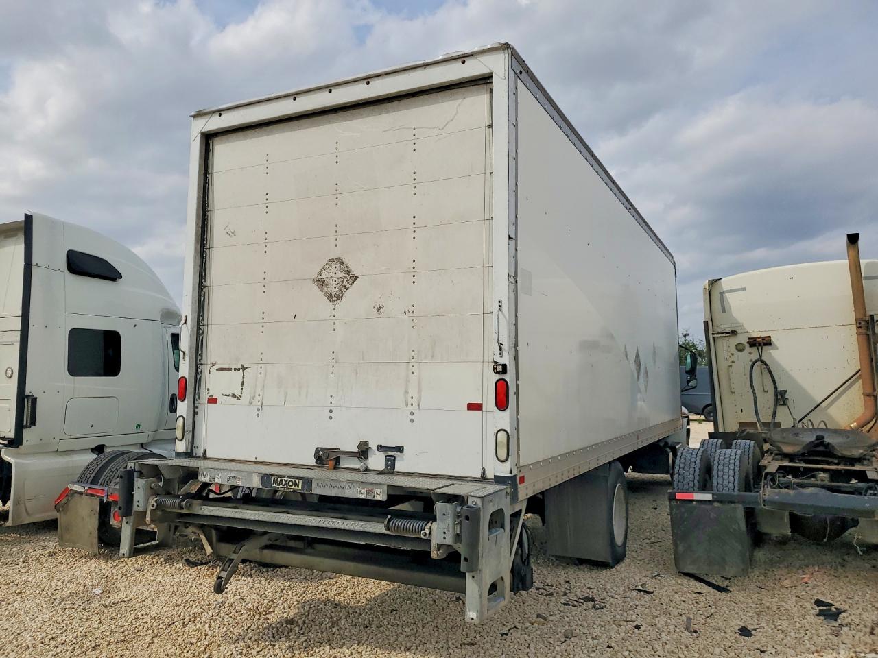 Inte Medium Duty Box Trucks
