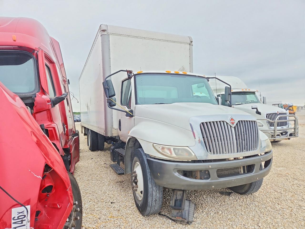 Inte Medium Duty Box Trucks