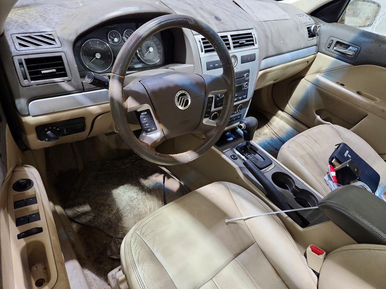 Mercury Milan Premier