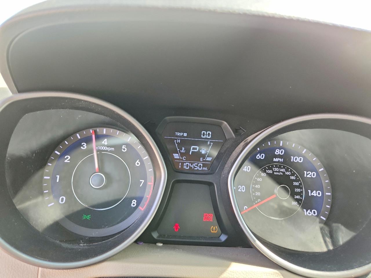 Hyundai ELANTRA Value Edition