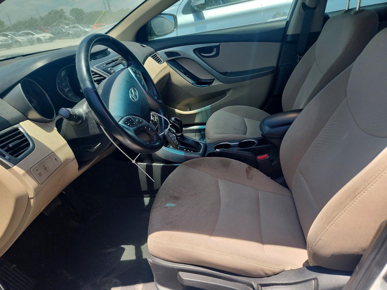 Hyundai ELANTRA Value Edition