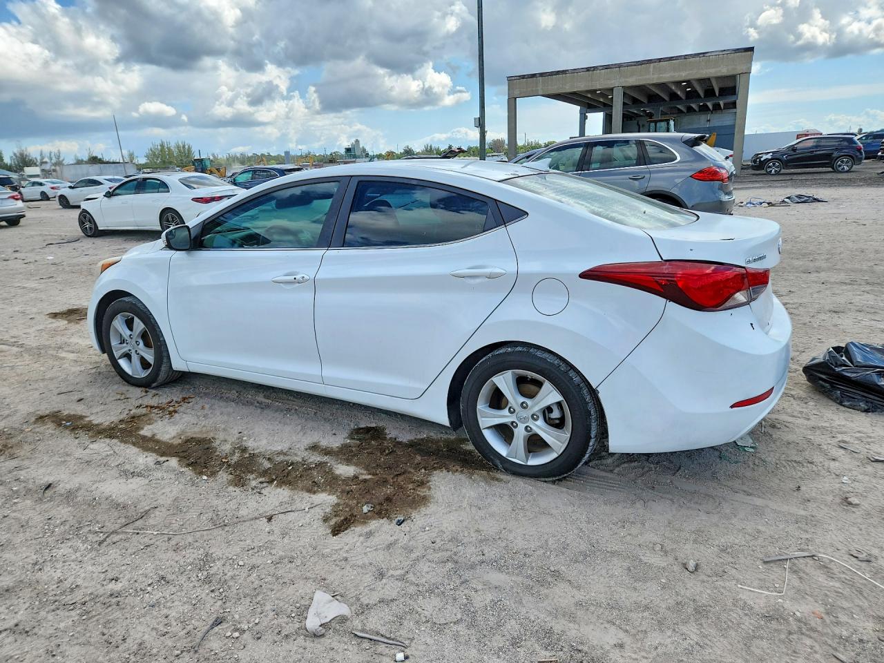 Hyundai ELANTRA Value Edition