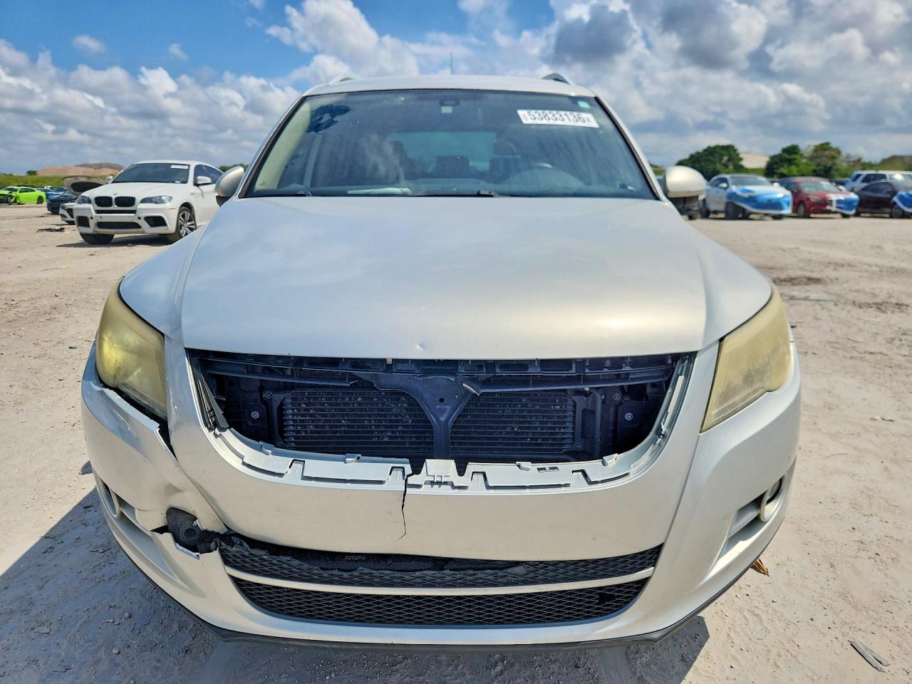 Volkswagen Tiguan S