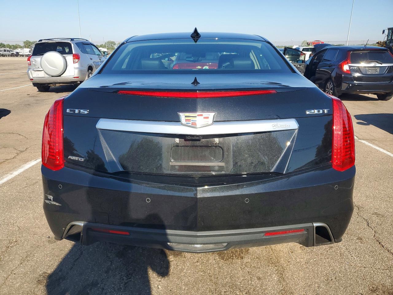 Cadillac CTS Luxury