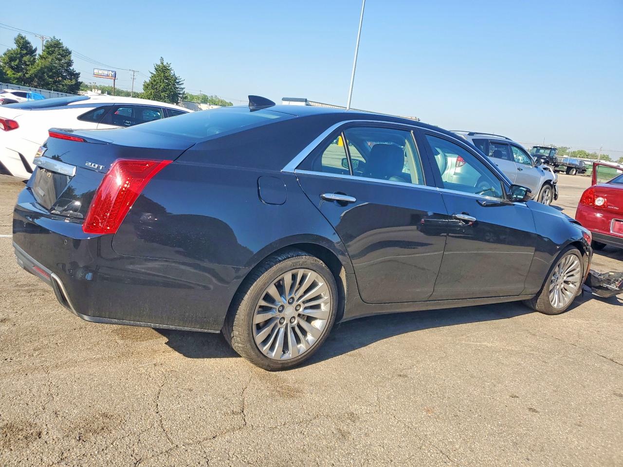 Cadillac CTS Luxury