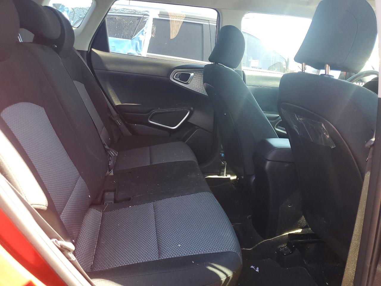 Kia Soul Lx