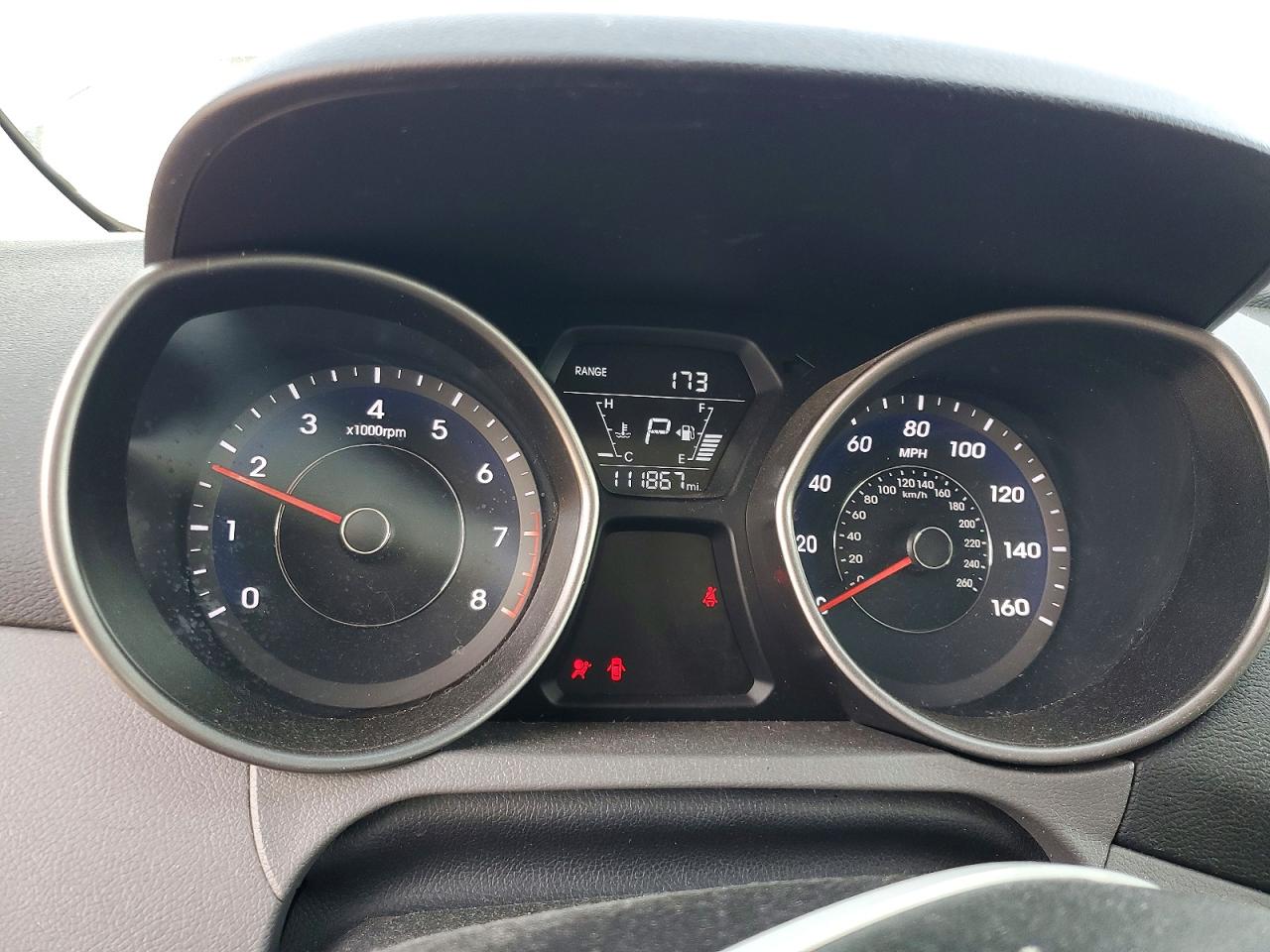 Hyundai ELANTRA Se