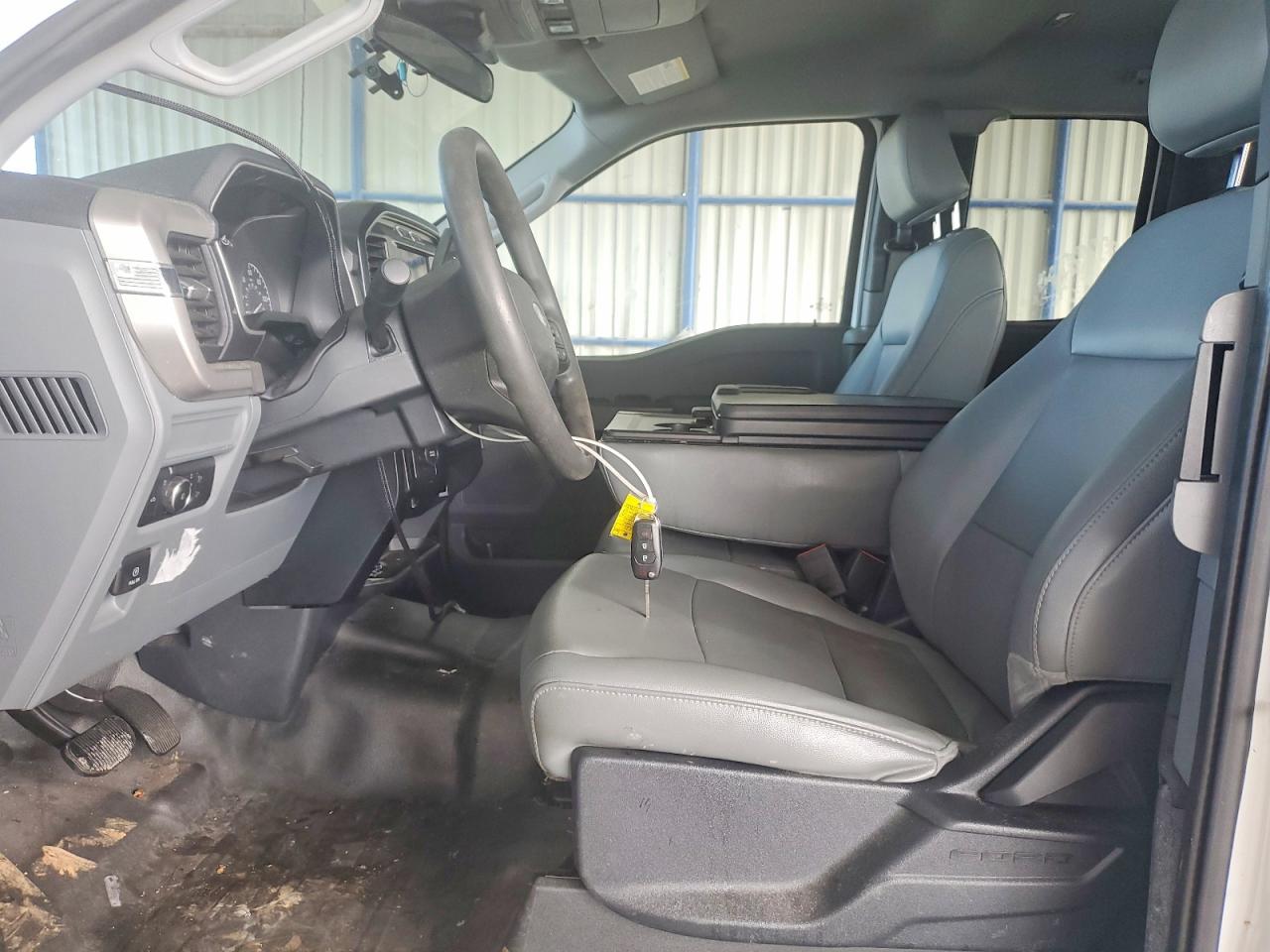 Ford F-150 Super Cab