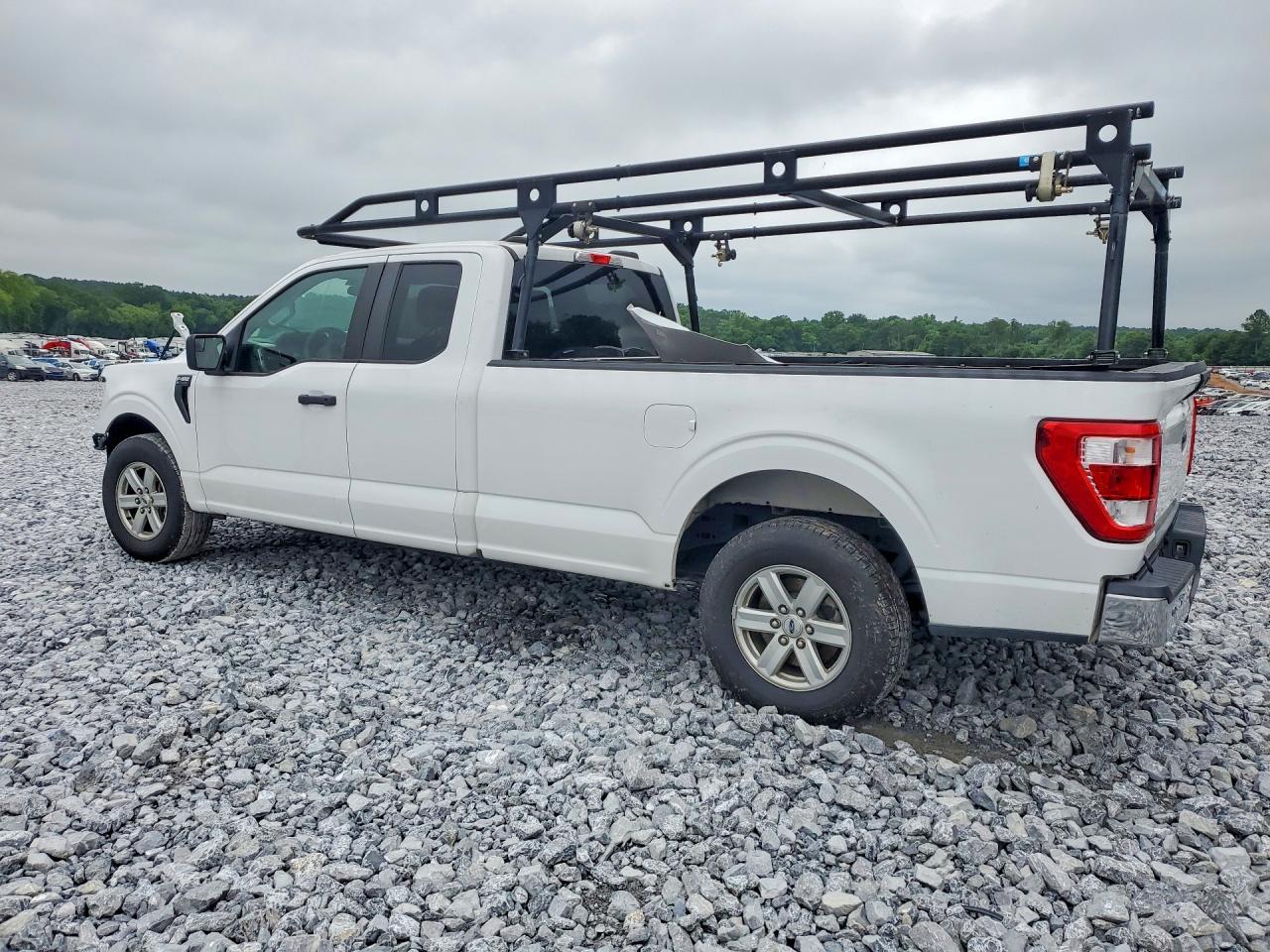 Ford F-150 Super Cab