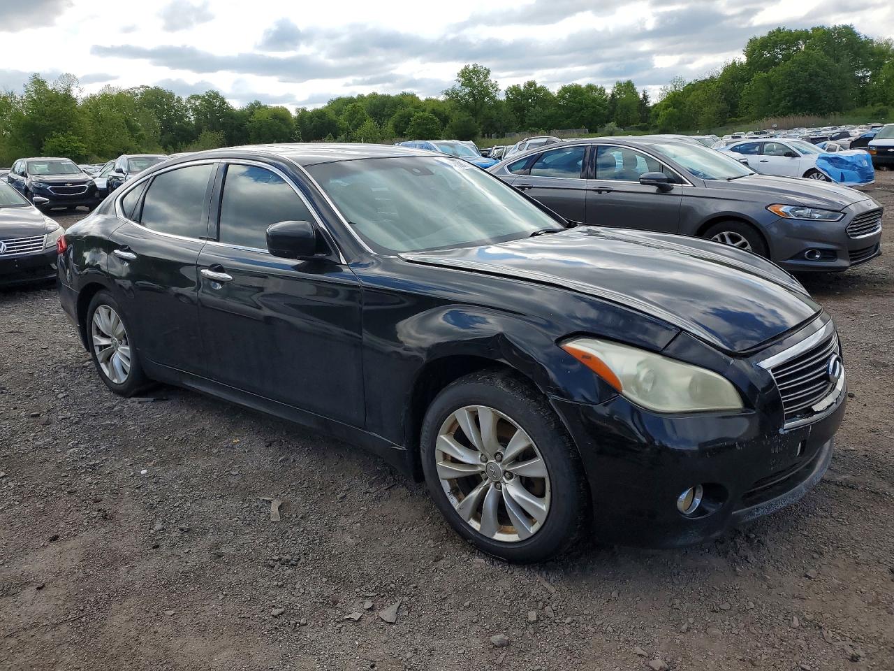 INFINITI M37 X