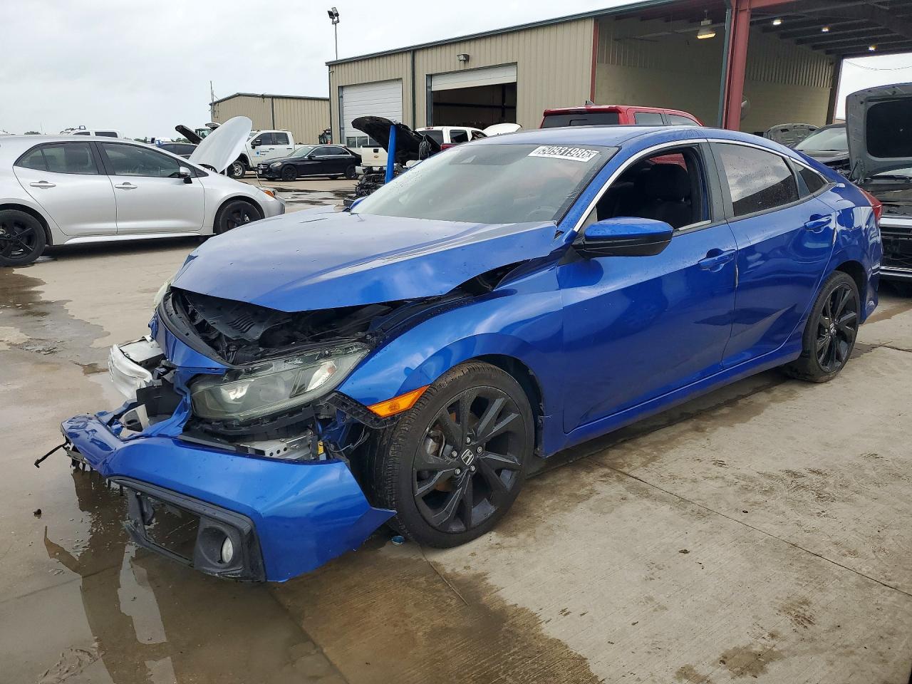 Salvage Honda Civic Image