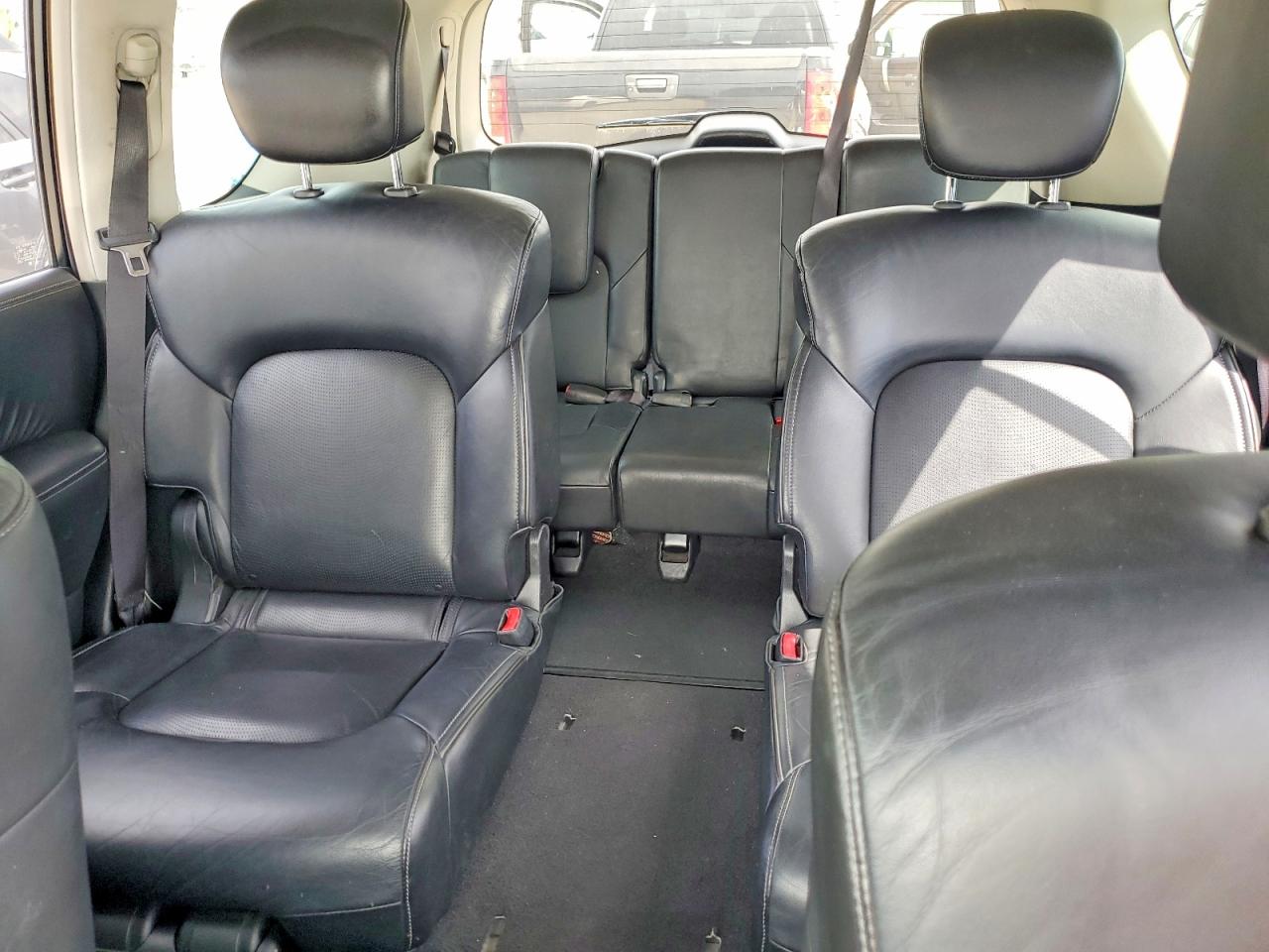 INFINITI Qx Base