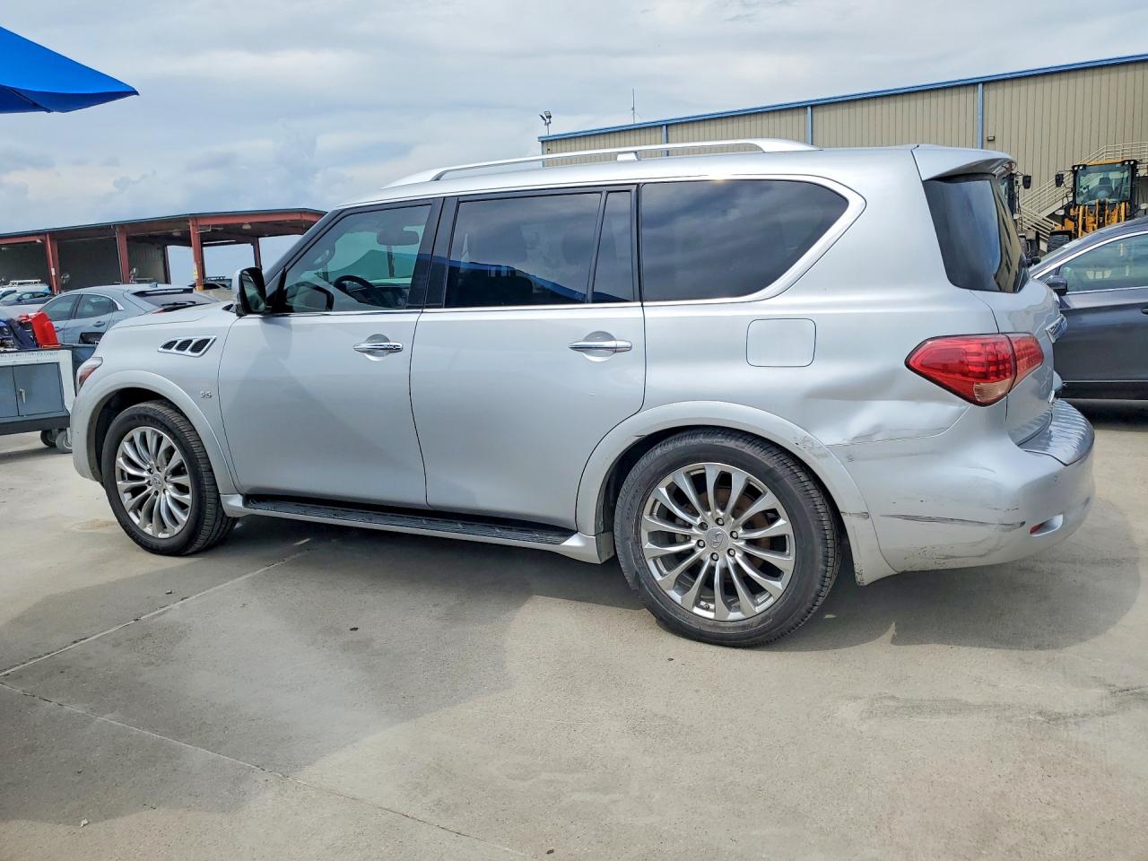 INFINITI Qx Base