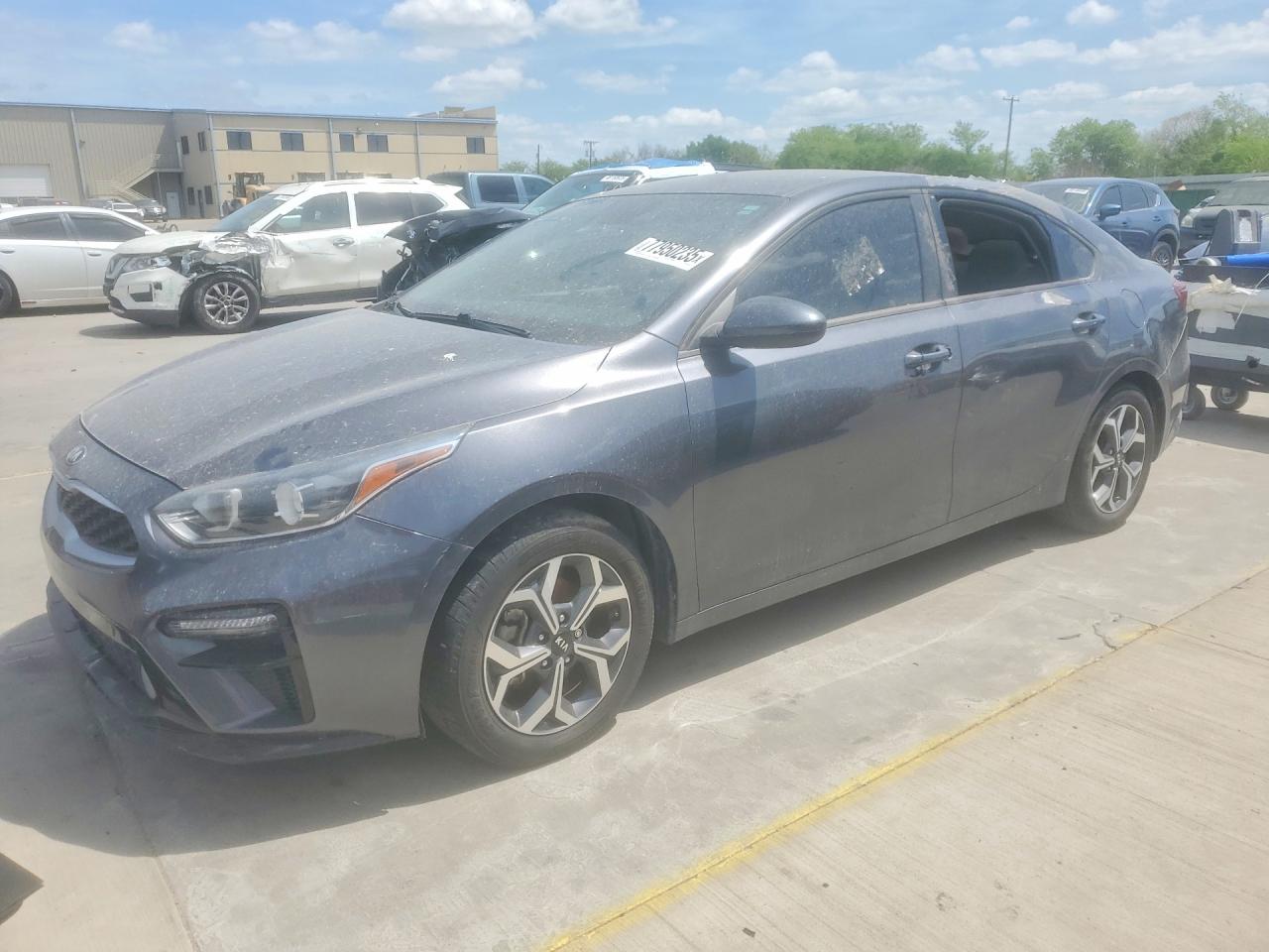 Salvage Kia Forte Image