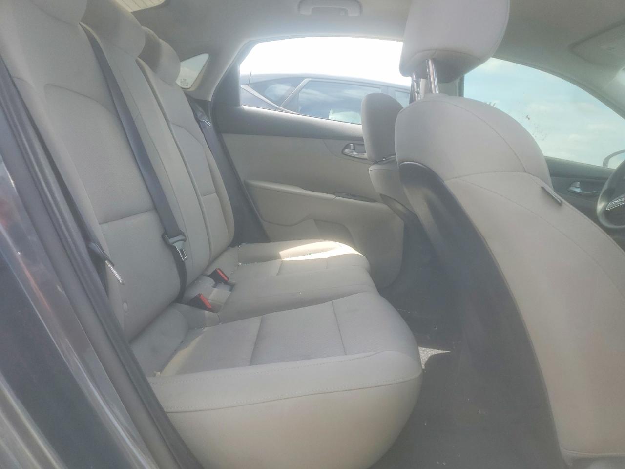 Kia Forte Lxs