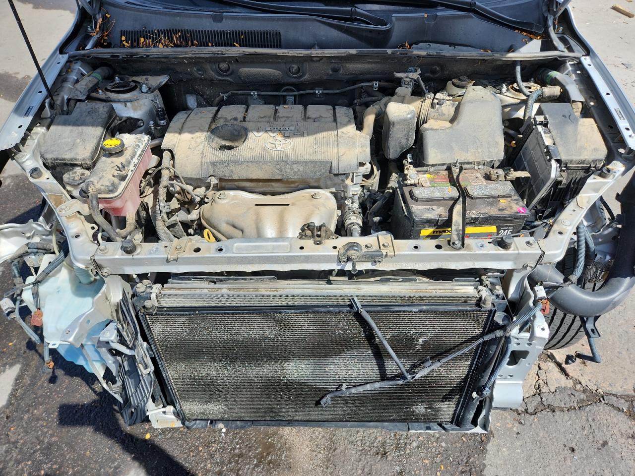 Toyota RAV4 Base