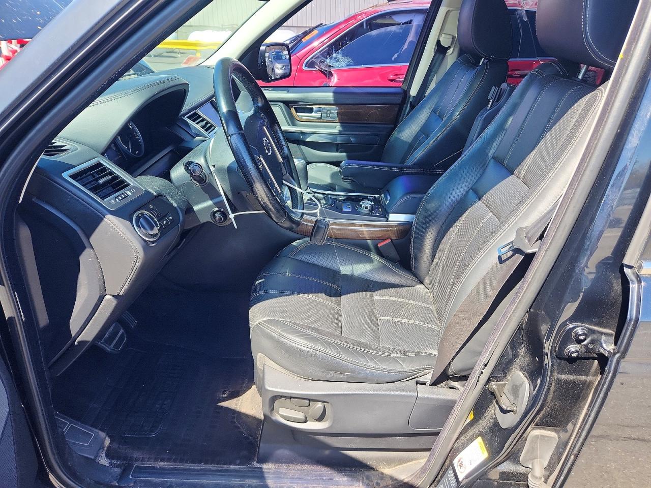 Land Rover Range Rover Lux