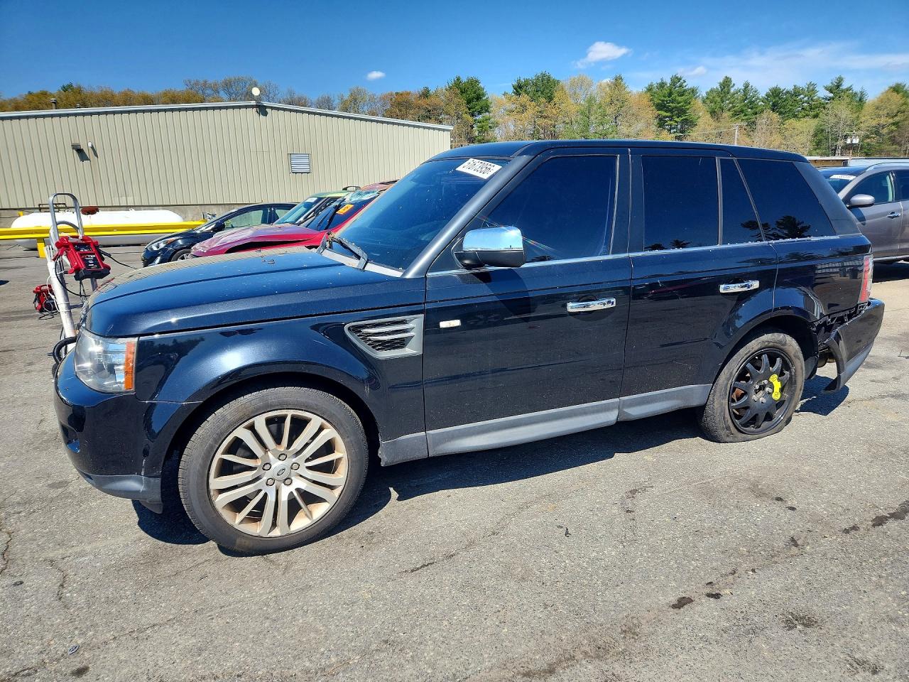 Salvage Land Rover Range Rover Image