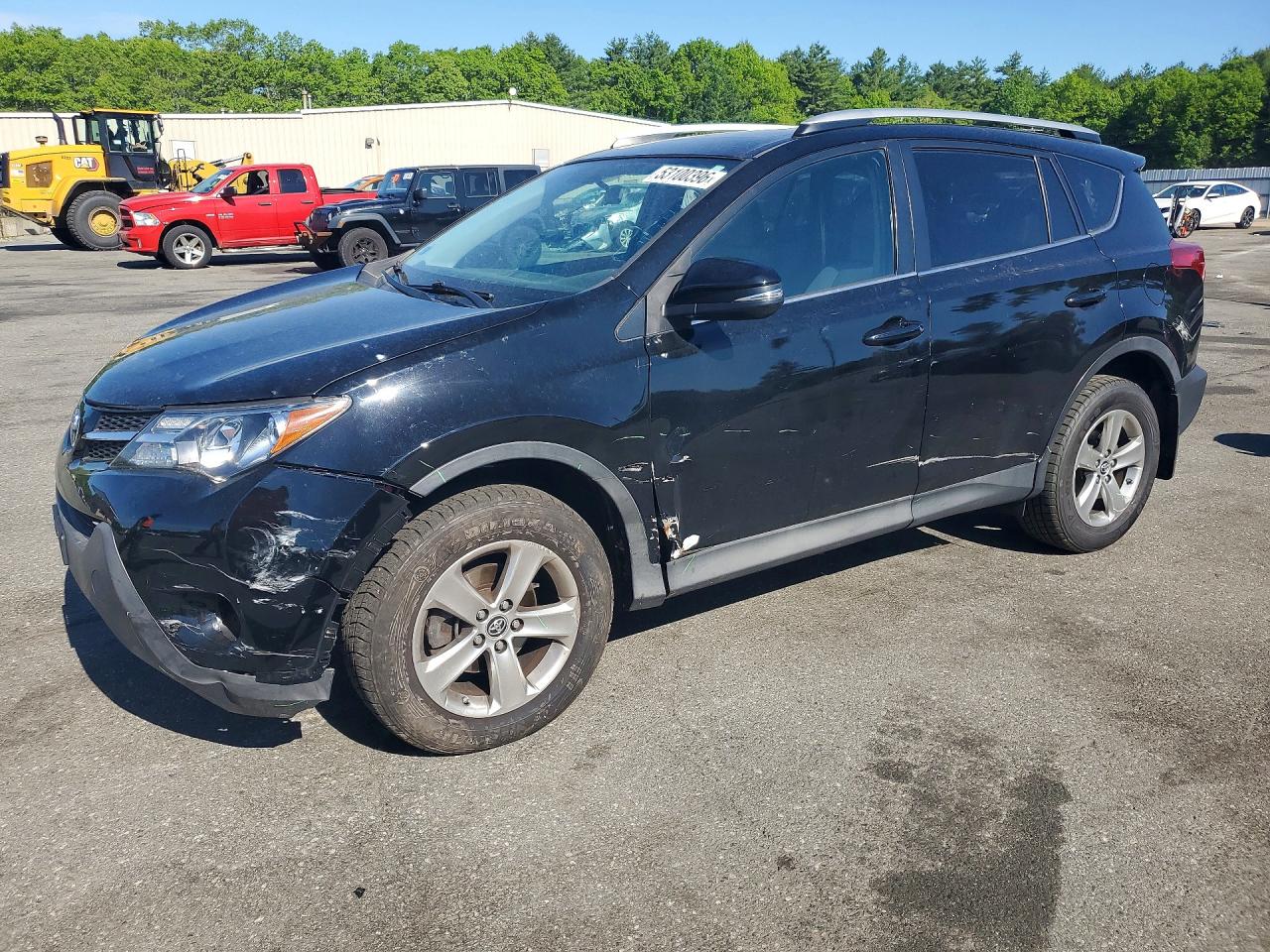 Salvage Toyota RAV4 Image
