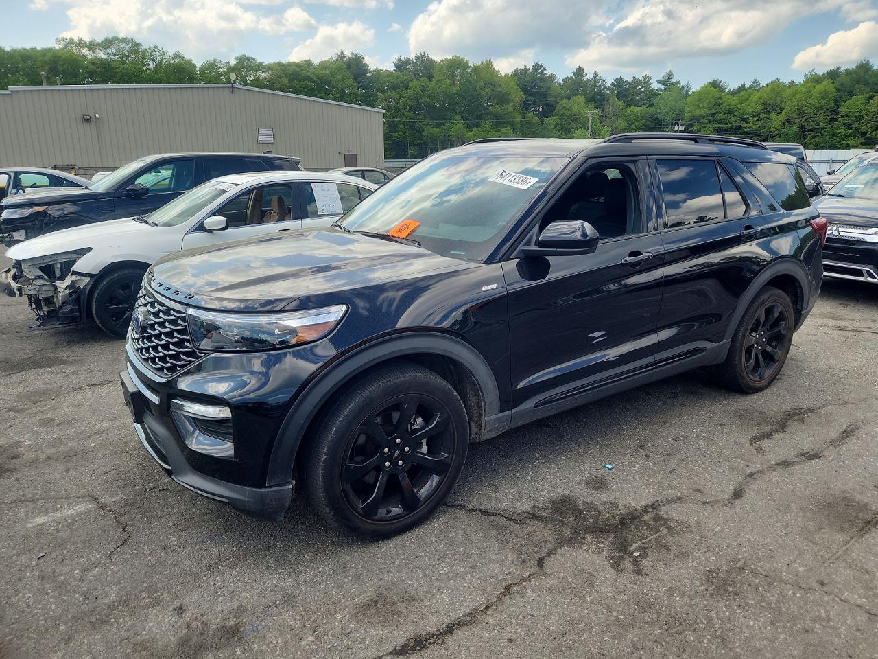 Salvage Ford Explorer Image