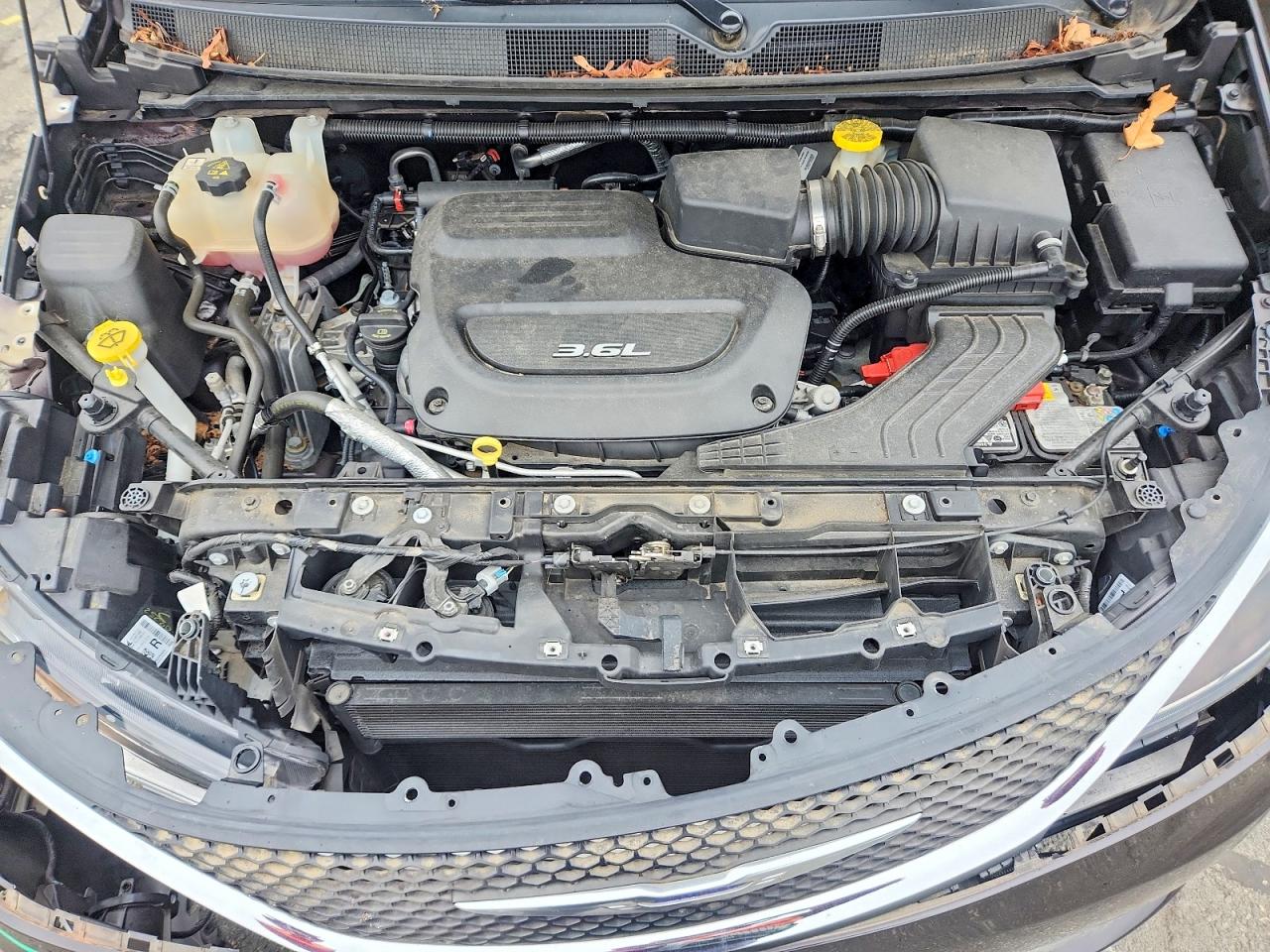 Chrysler Pacifica Touring L