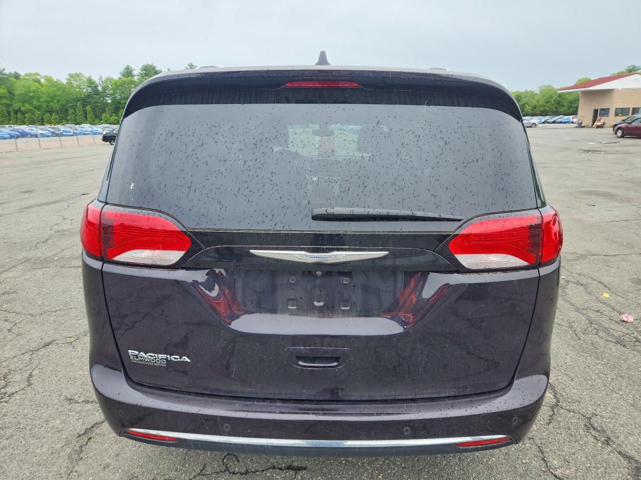 Chrysler Pacifica Touring L