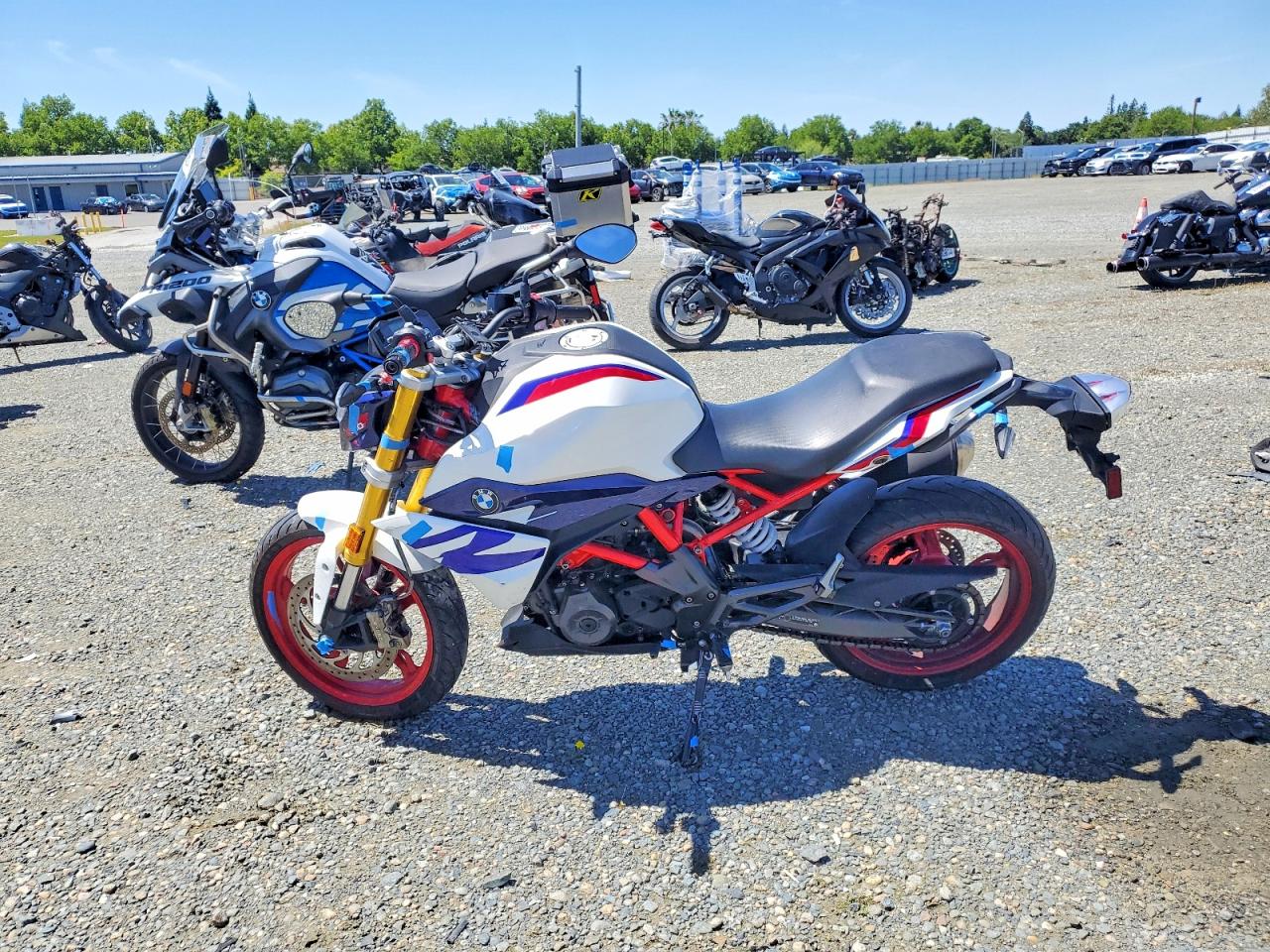 BMW G-series R