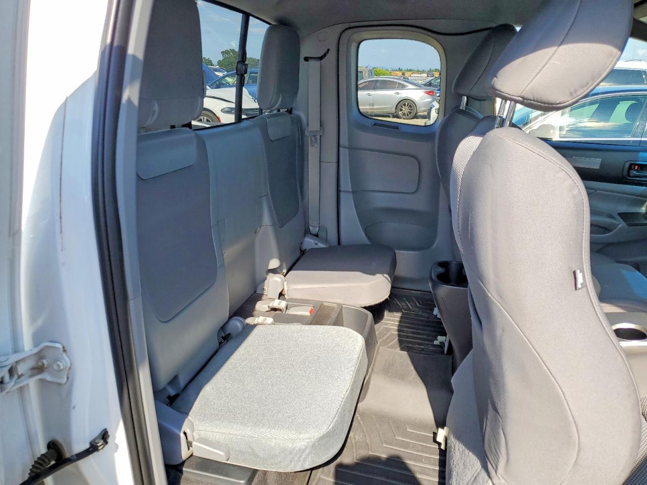 Toyota Tacoma Prerunner Access Cab